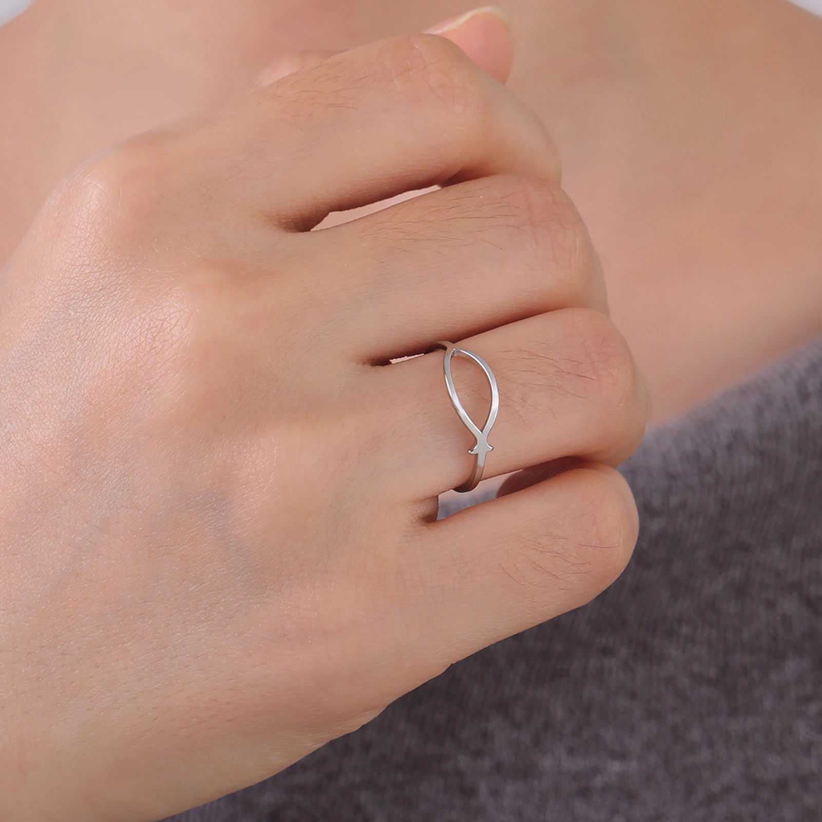 COOLTIME Ichthus Jesus Fish Ring – Stainless Steel Christian Amulet for Women - Image 4