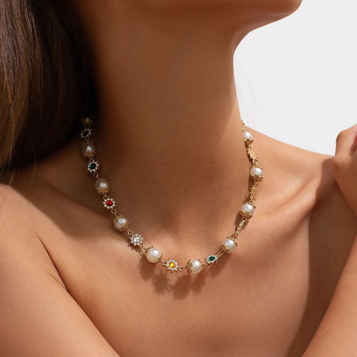 Ingemark Luxury Rhinestone & Imitation Pearl Beads Necklace - Image 3